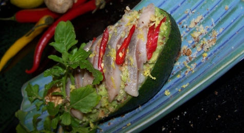 Ceviche śledziowe w awokado